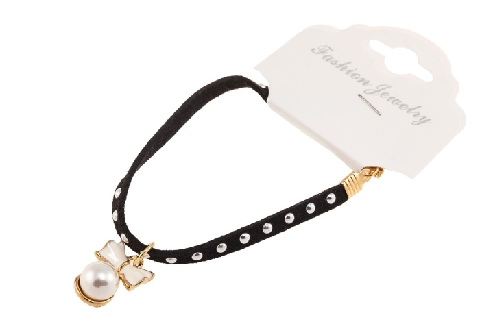 Urocza bransoletka z kokardką i perełką