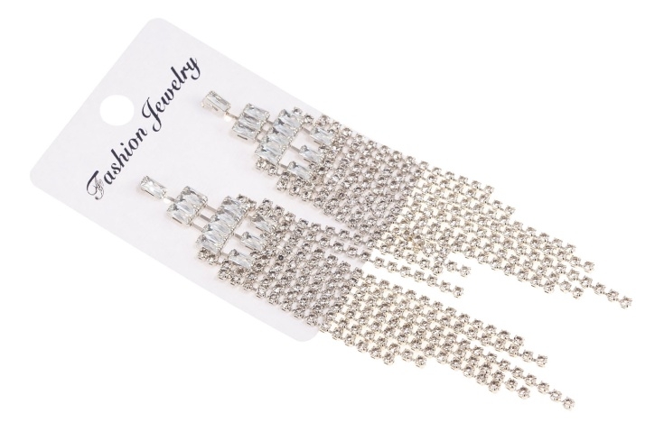 Srebrne, błyszczące kolczyki