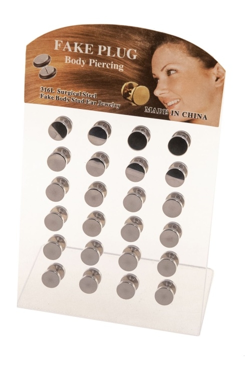 Kolczyki imitujące tunele