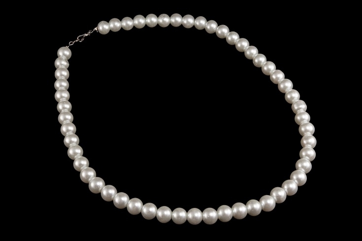Klasyczne, białe perły