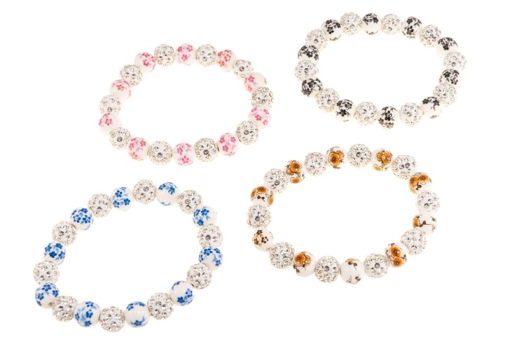 Bransoletki w kwiatki