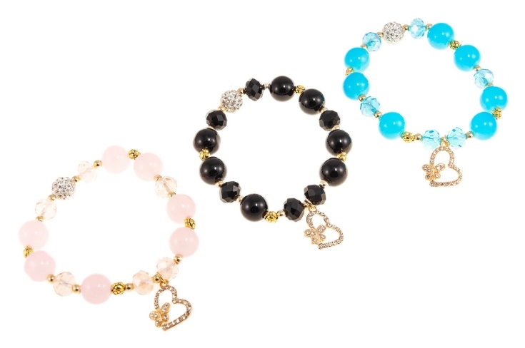 Bransoletki z serduszkami