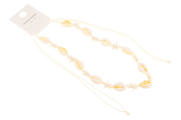 Kremowy naszyjnik z muszelkami