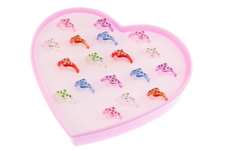 Transparentne pierścionki