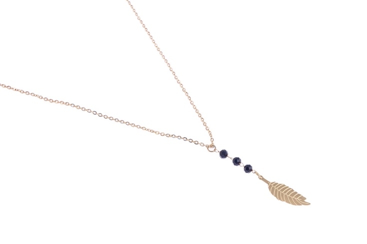 Elegancki, złoty naszyjnik