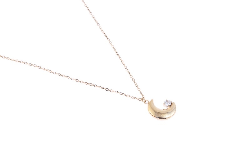 Elegancki, złoty naszyjnik