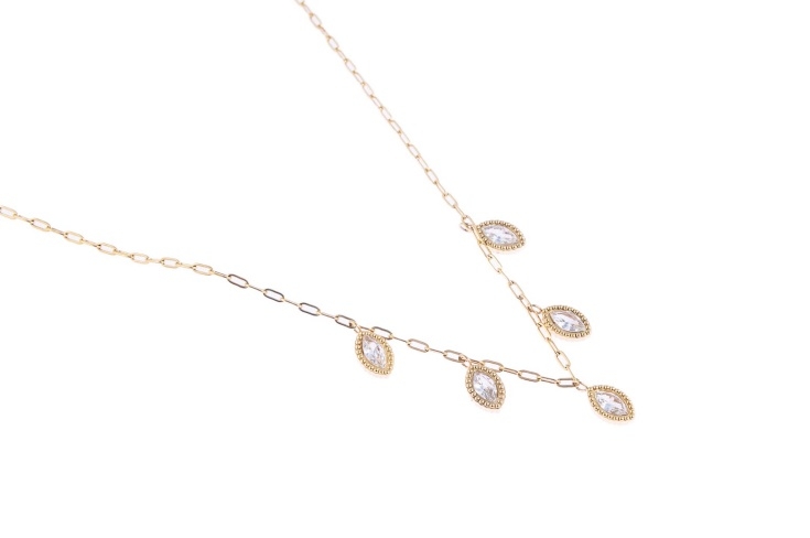 Elegancki, złoty naszyjnik