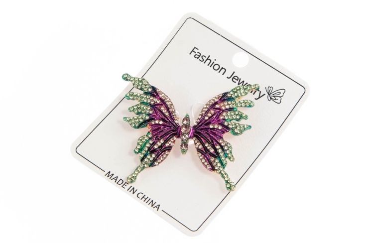 Elegancka broszka motylek